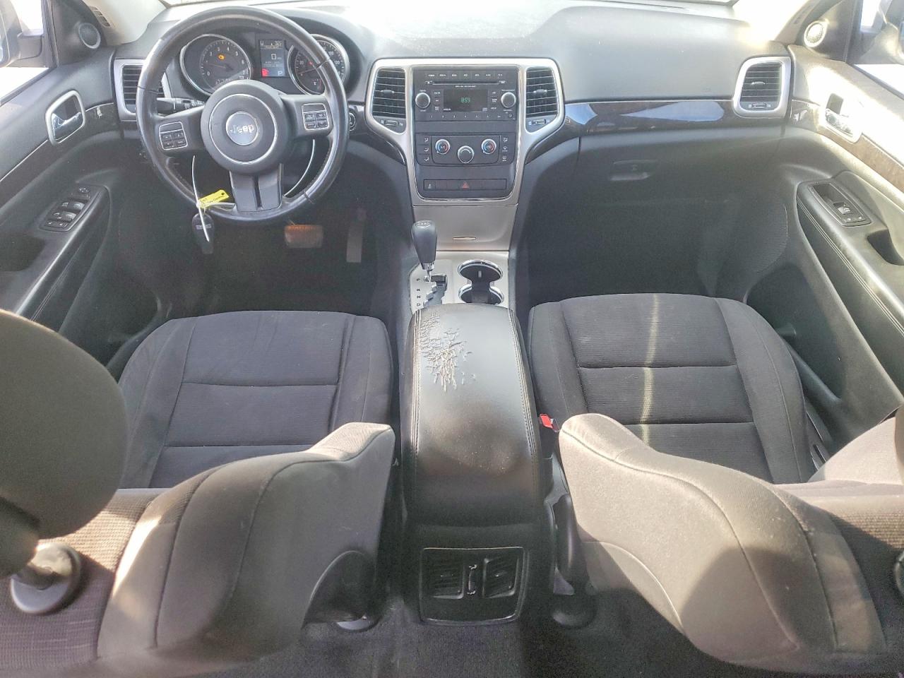 2012 JEEP GRAND CHEROKEE LAREDO photo 8