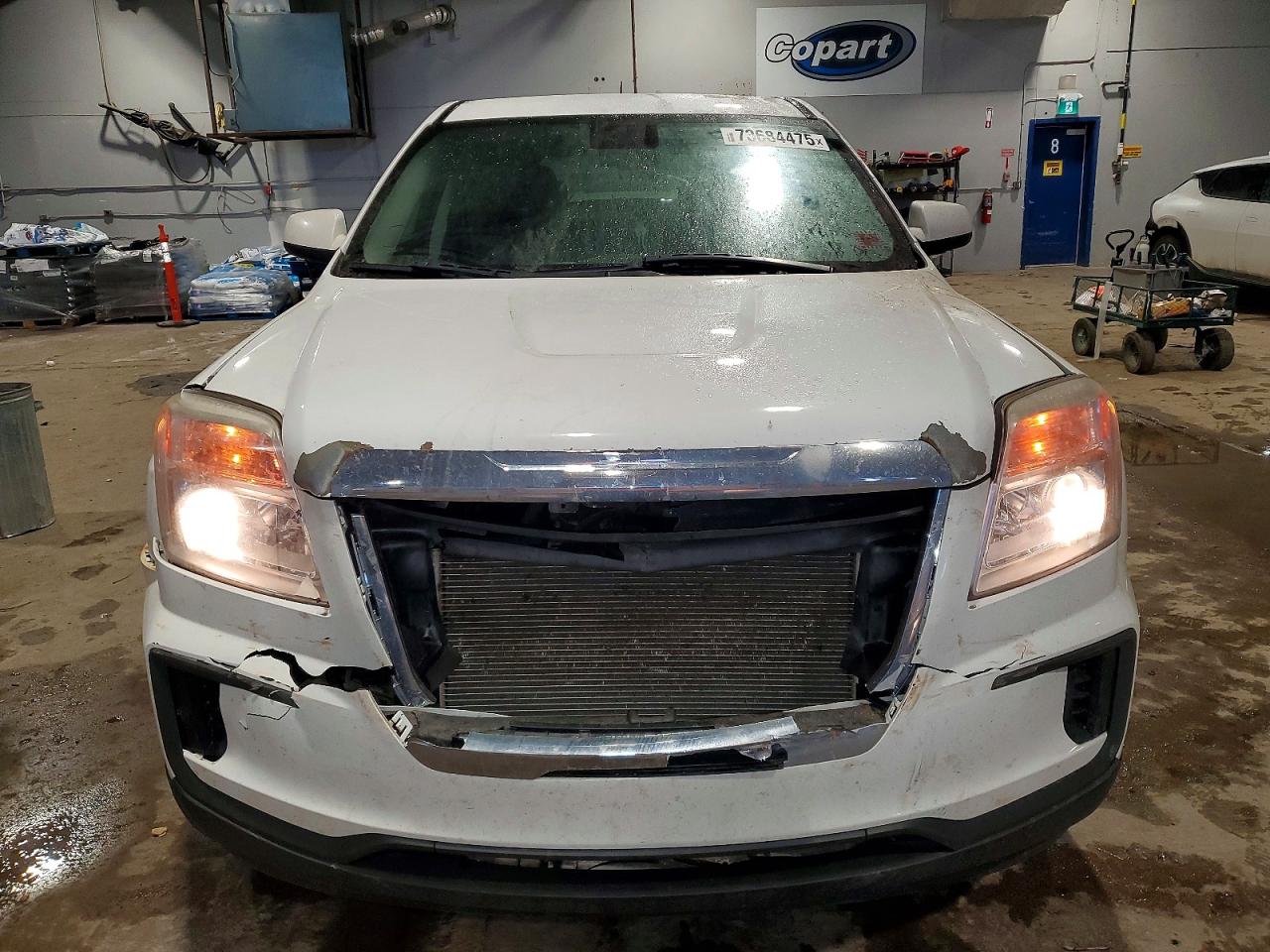 2017 GMC TERRAIN SLE photo 9