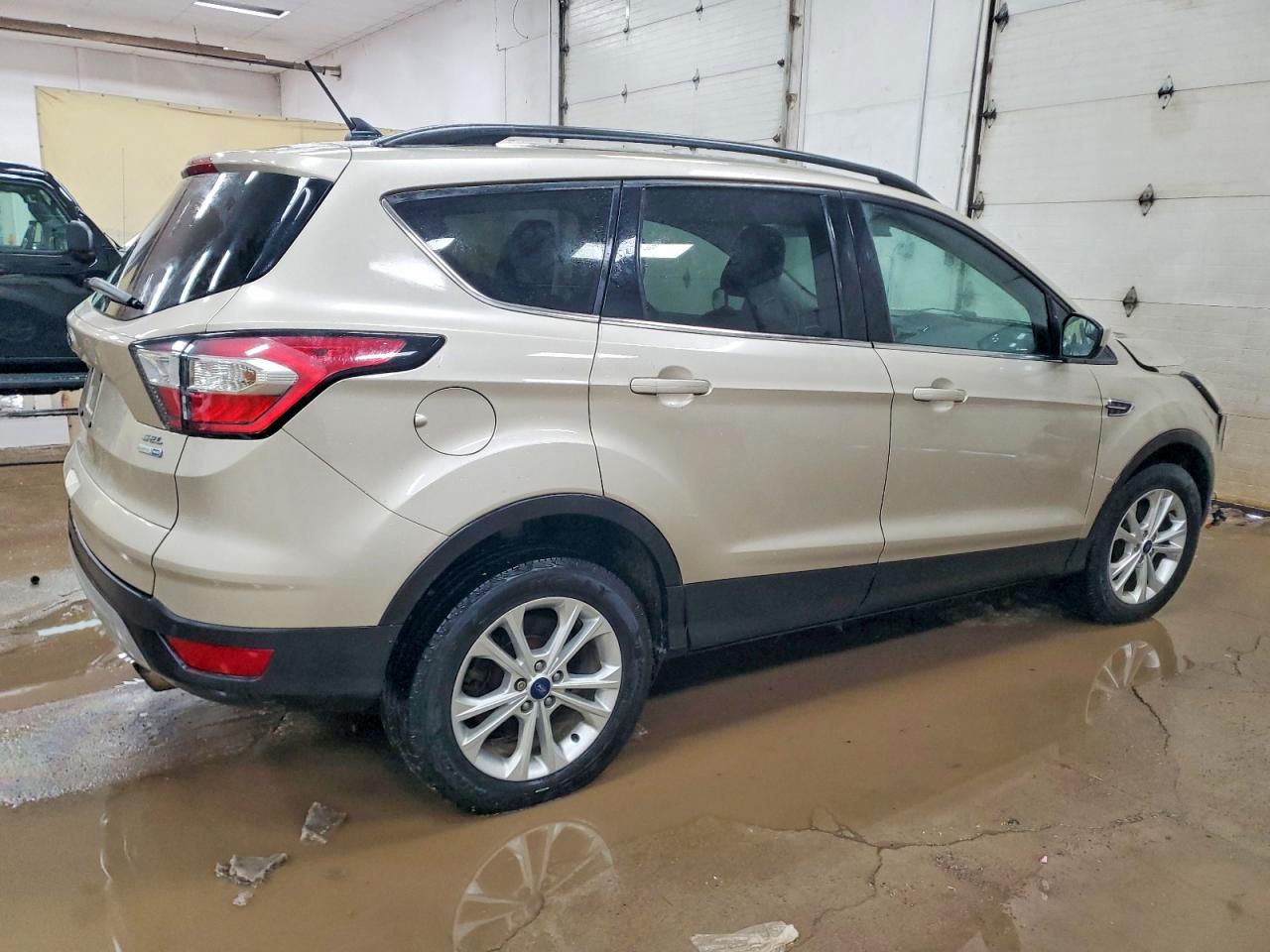 2018 FORD ESCAPE SEL photo 7