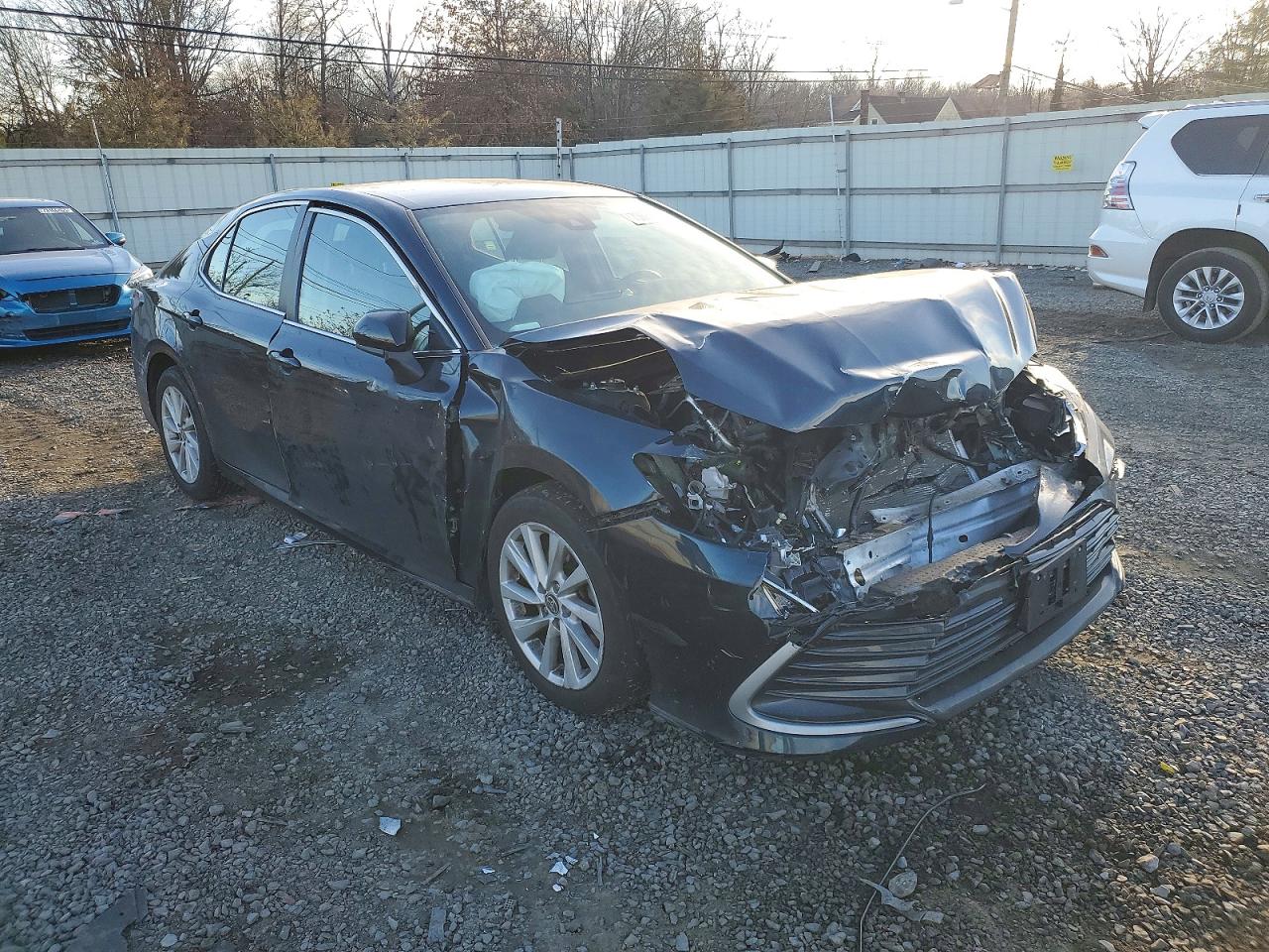 2021 TOYOTA CAMRY LE photo 7