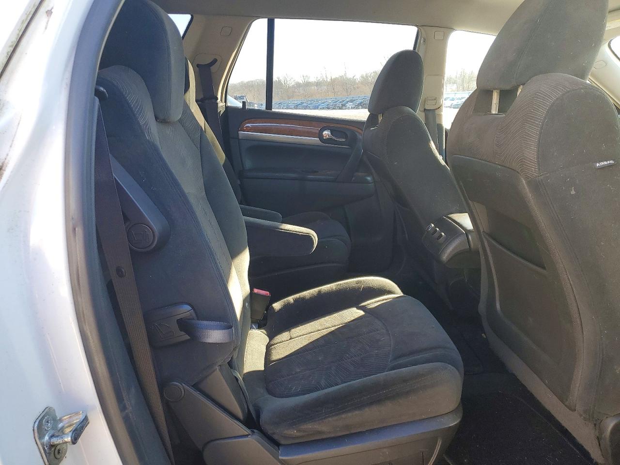2010 BUICK ENCLAVE CX photo 11
