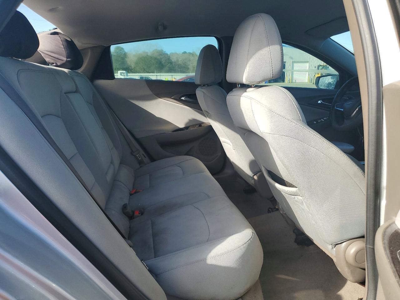 2018 CHEVROLET MALIBU LS photo 10