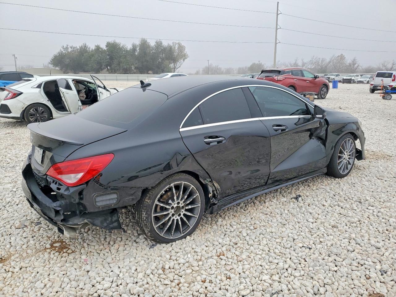 2016 MERCEDES-BENZ CLA 250 photo 7