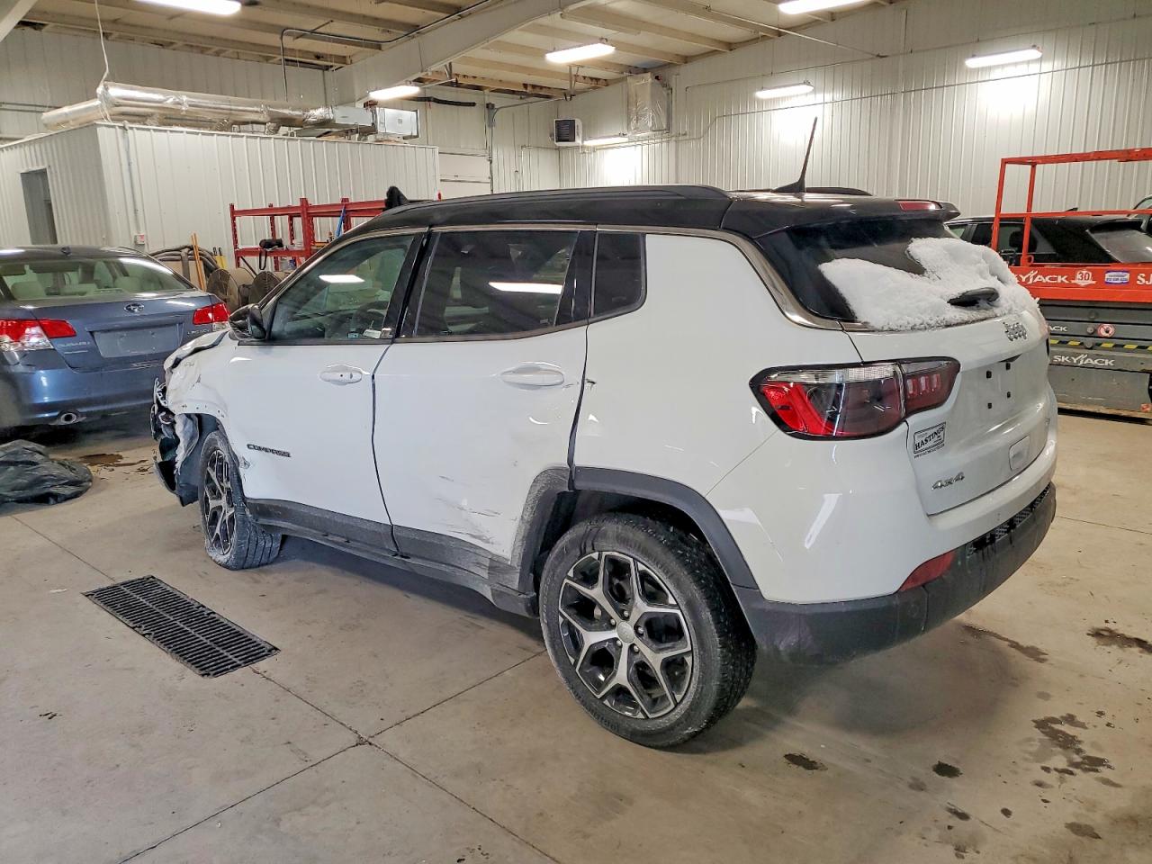 2024 JEEP COMPASS LIMITED photo 2