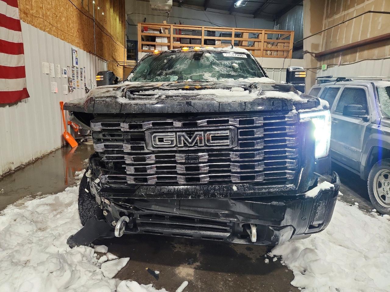 2025 GMC SIERRA K2500 DENALI ULTIMATE photo 5