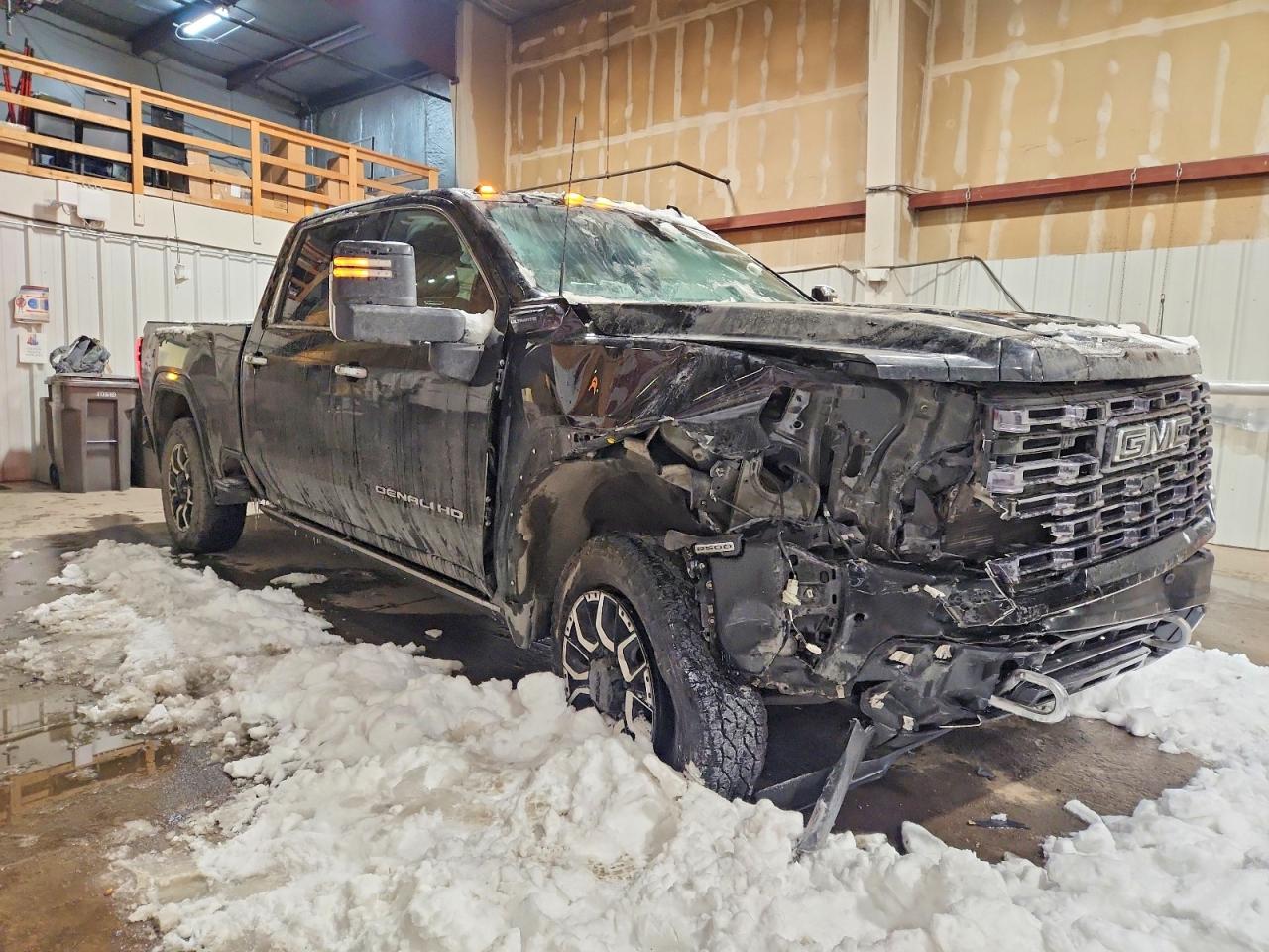 2025 GMC SIERRA K2500 DENALI ULTIMATE photo 4