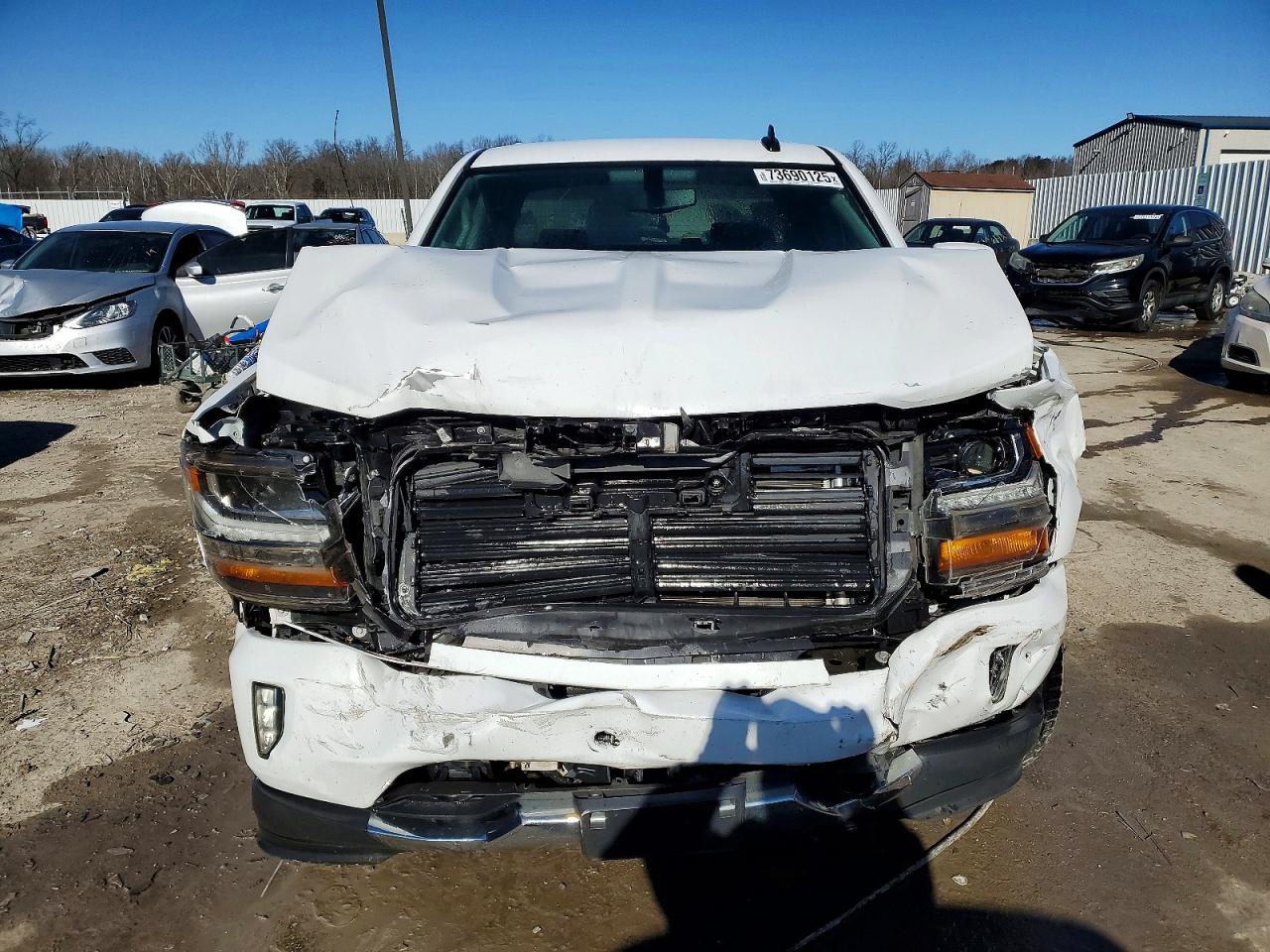 2017 CHEVROLET SILVERADO K1500 LT photo 9
