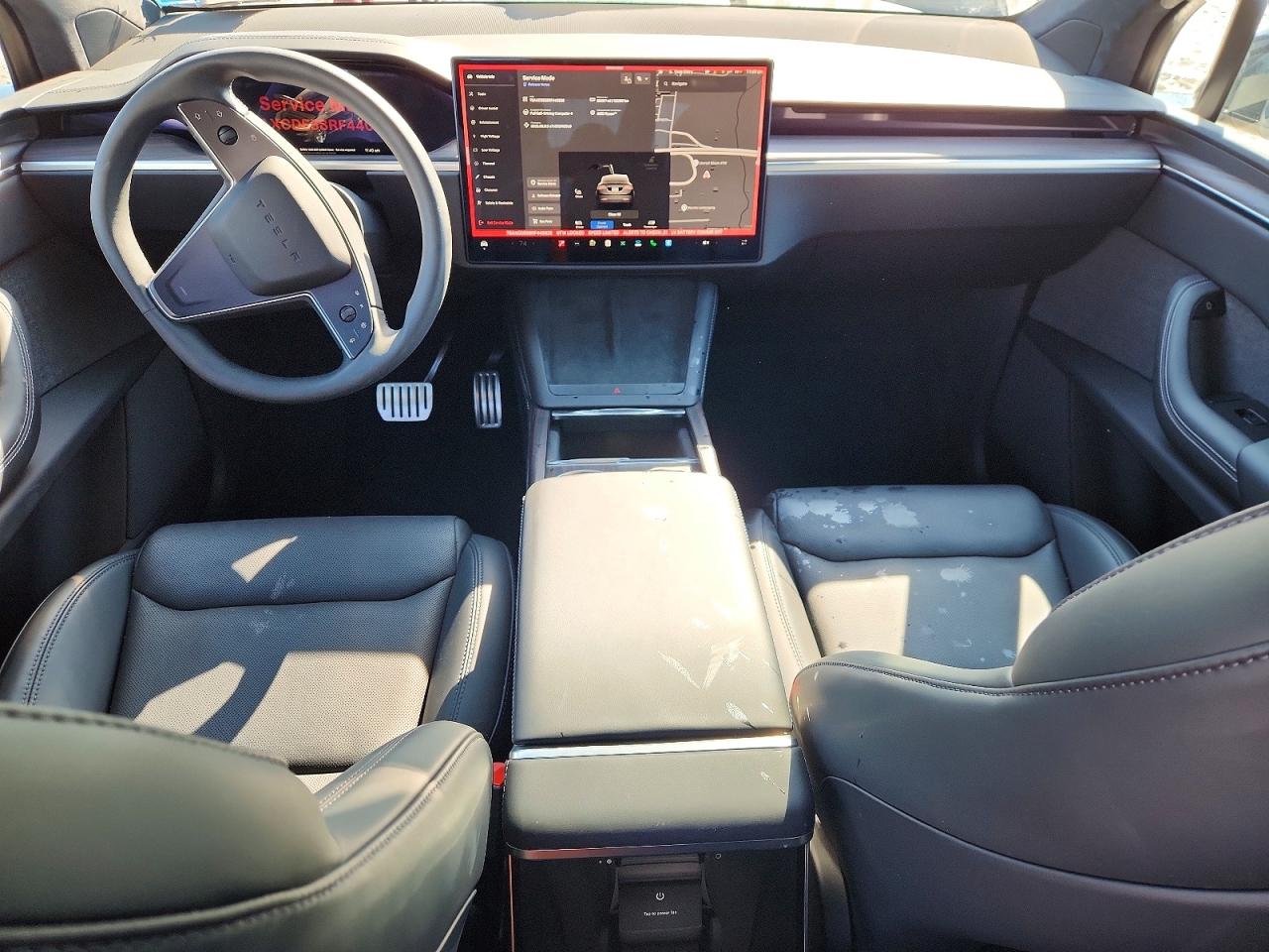 2024 TESLA MODEL X photo 8