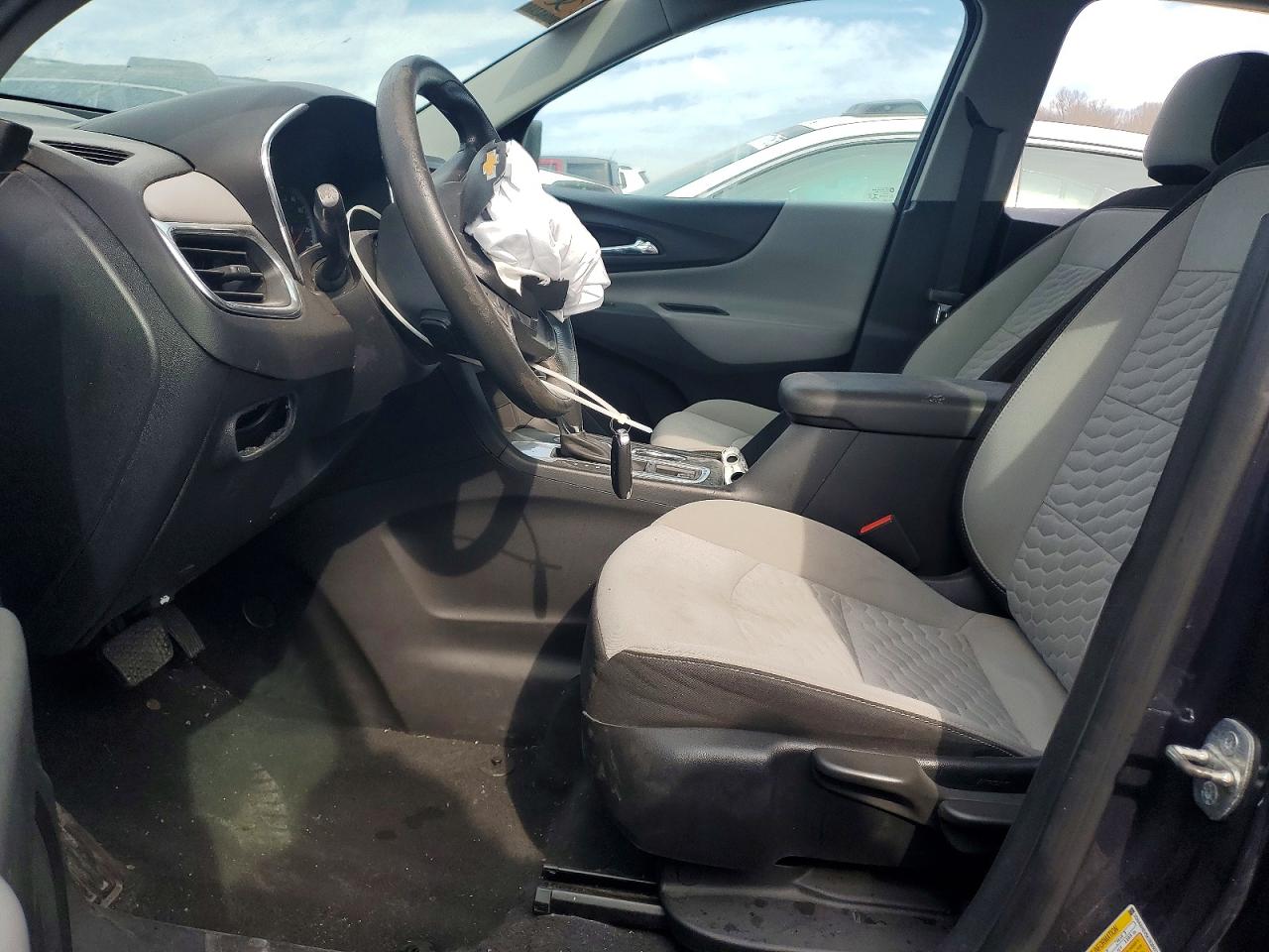 2019 CHEVROLET EQUINOX LS photo 19