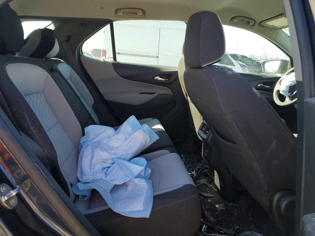 2019 CHEVROLET EQUINOX LS photo 31