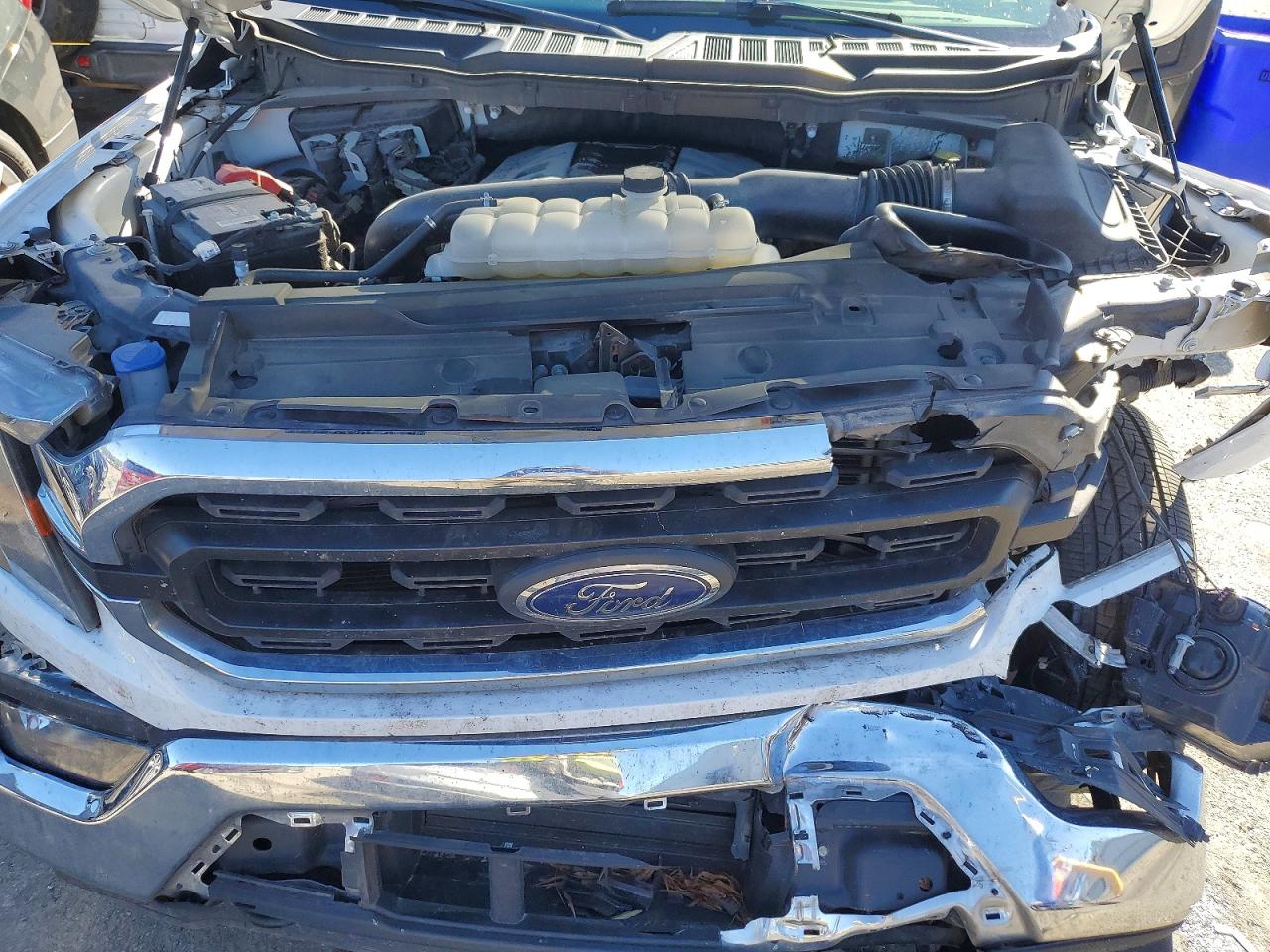 2023 FORD F150 SUPERCREW photo 11