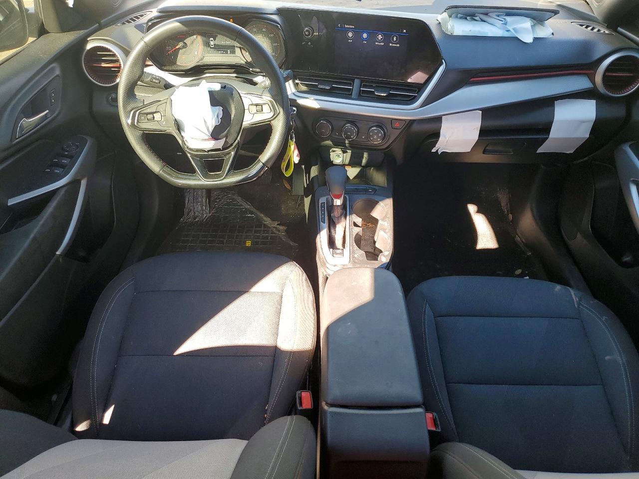 2025 CHEVROLET TRAX 1RS photo 15
