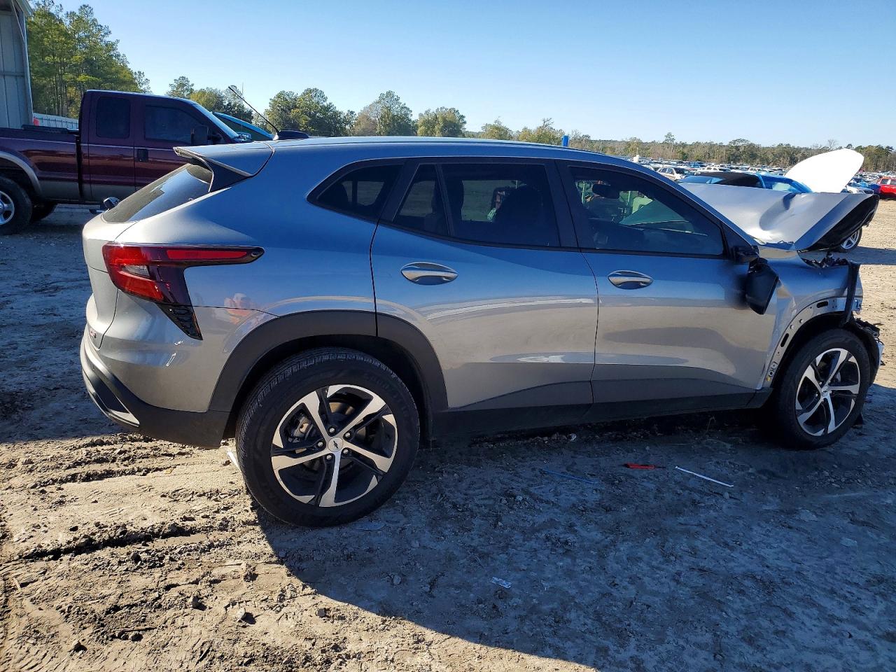 2025 CHEVROLET TRAX 1RS photo 5