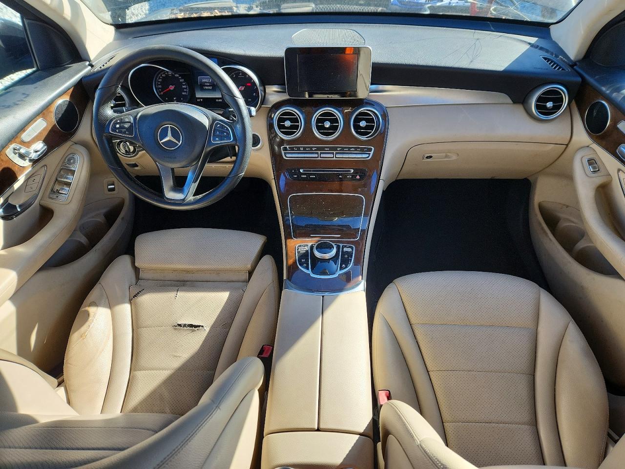 2017 MERCEDES-BENZ GLC 300 photo 15
