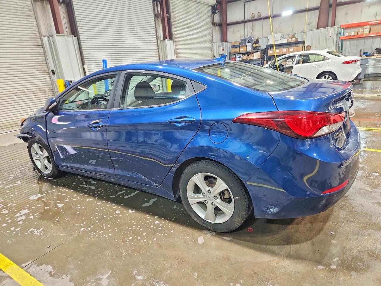 2016 HYUNDAI ELANTRA SE photo 2