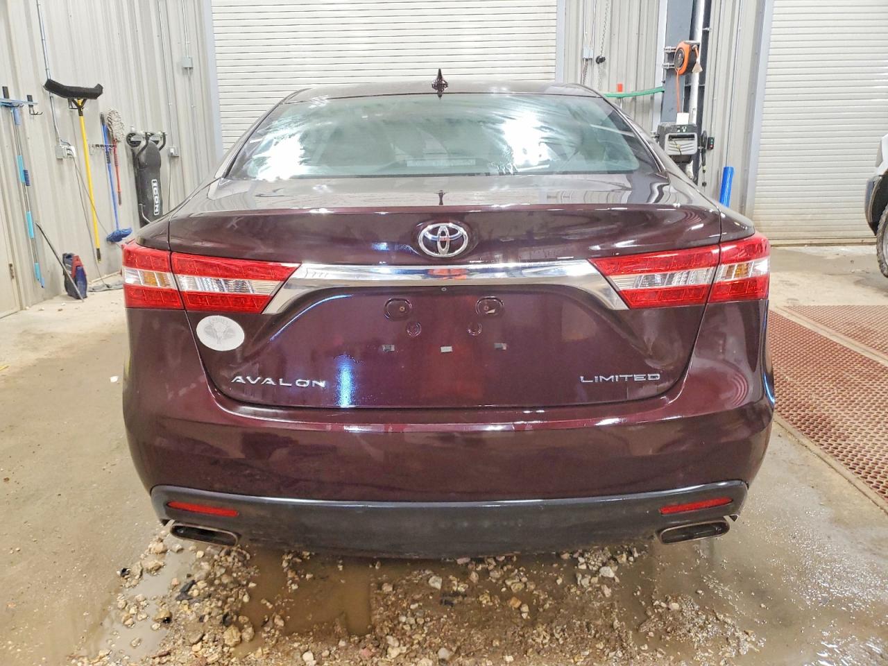 2013 TOYOTA AVALON LIMITED photo 6