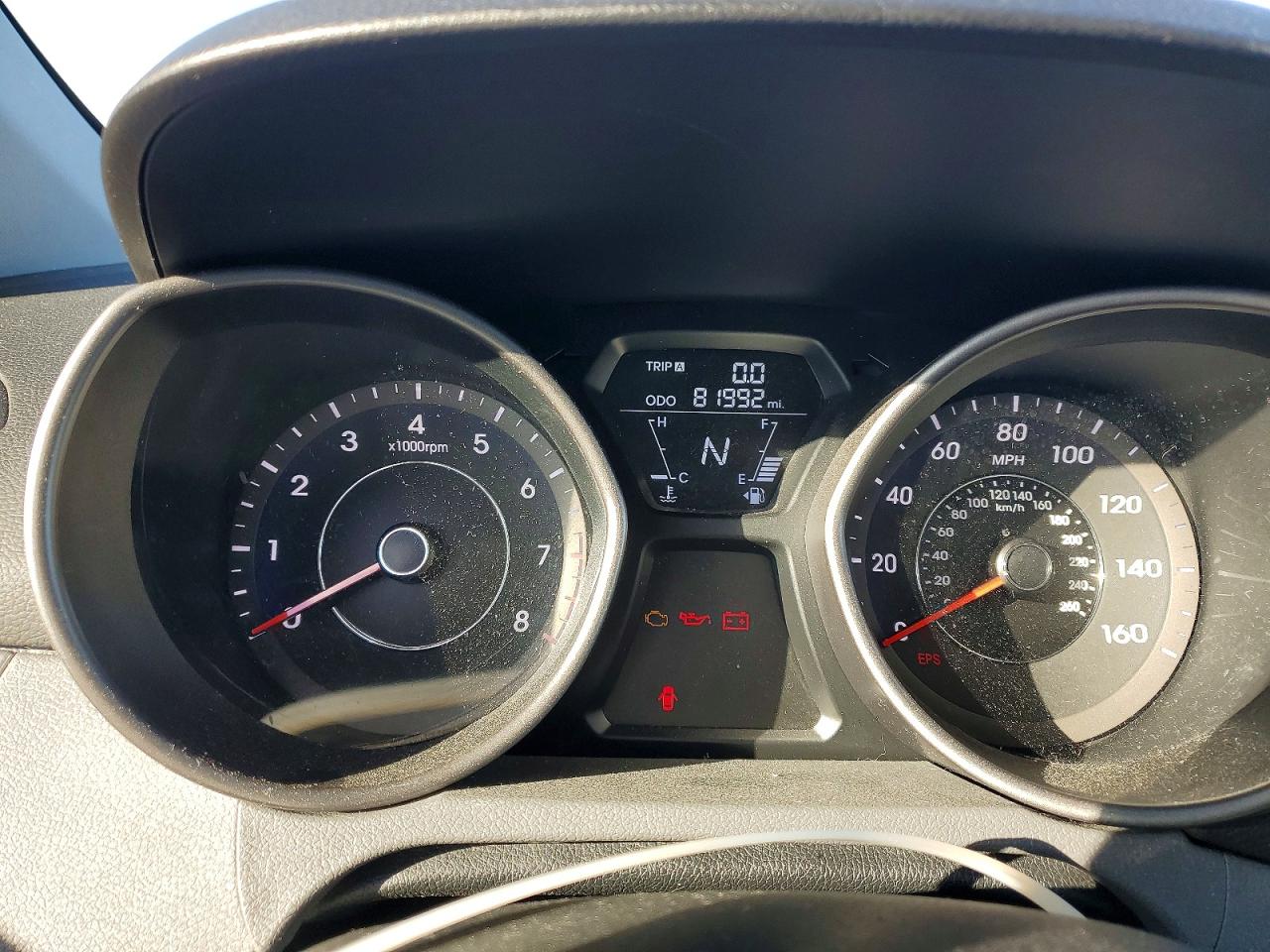 2013 HYUNDAI ELANTRA photo 9