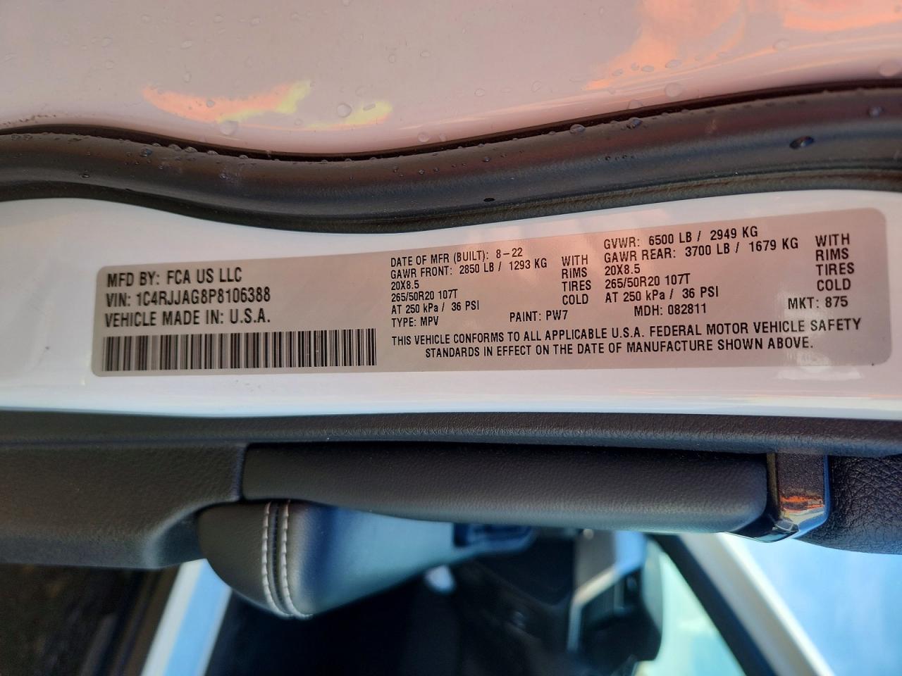 2023 JEEP GRAND CHEROKEE L LAREDO photo 27