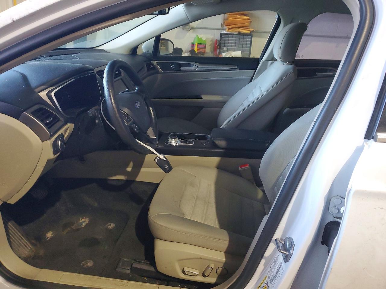 2019 FORD FUSION SE photo 13