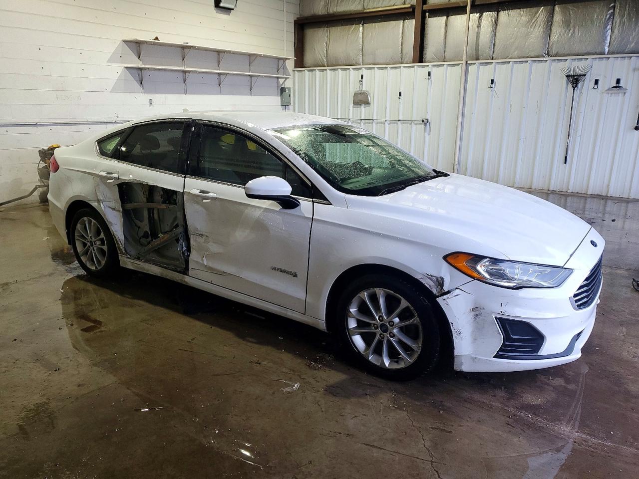 2019 FORD FUSION SE photo 7