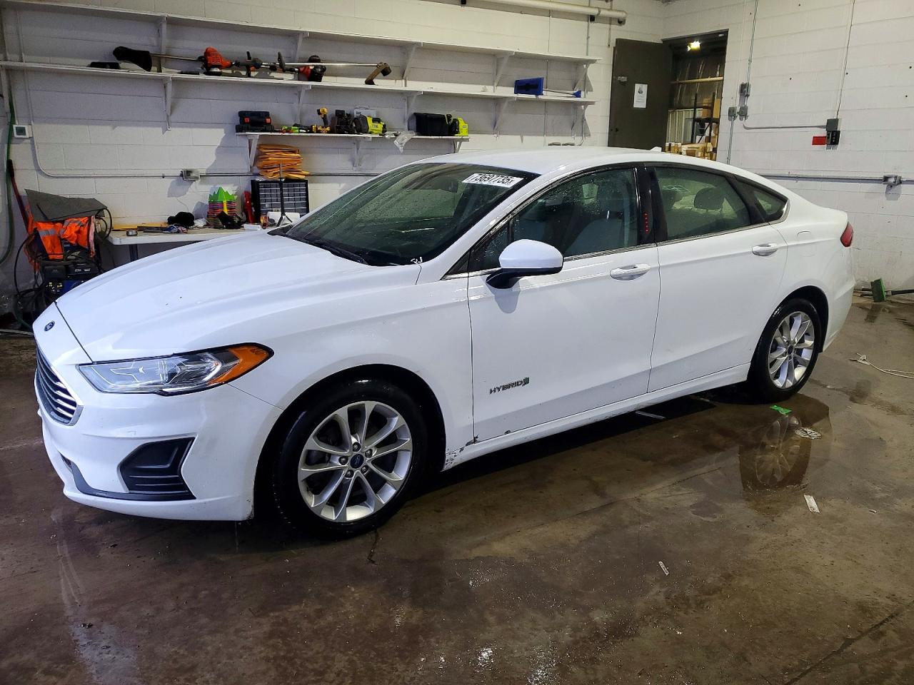 2019 FORD FUSION