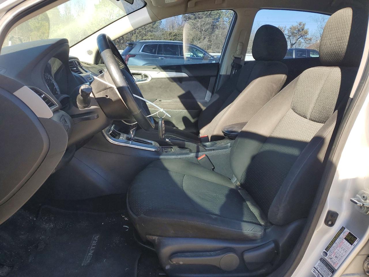 2015 NISSAN SENTRA S photo 7