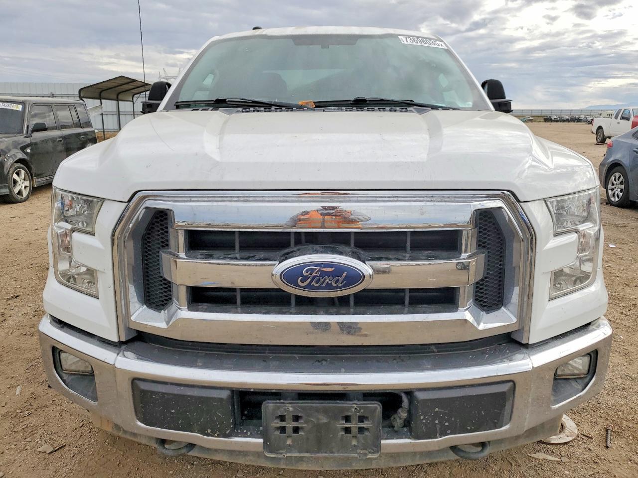 2017 FORD F150 SUPERCREW photo 9