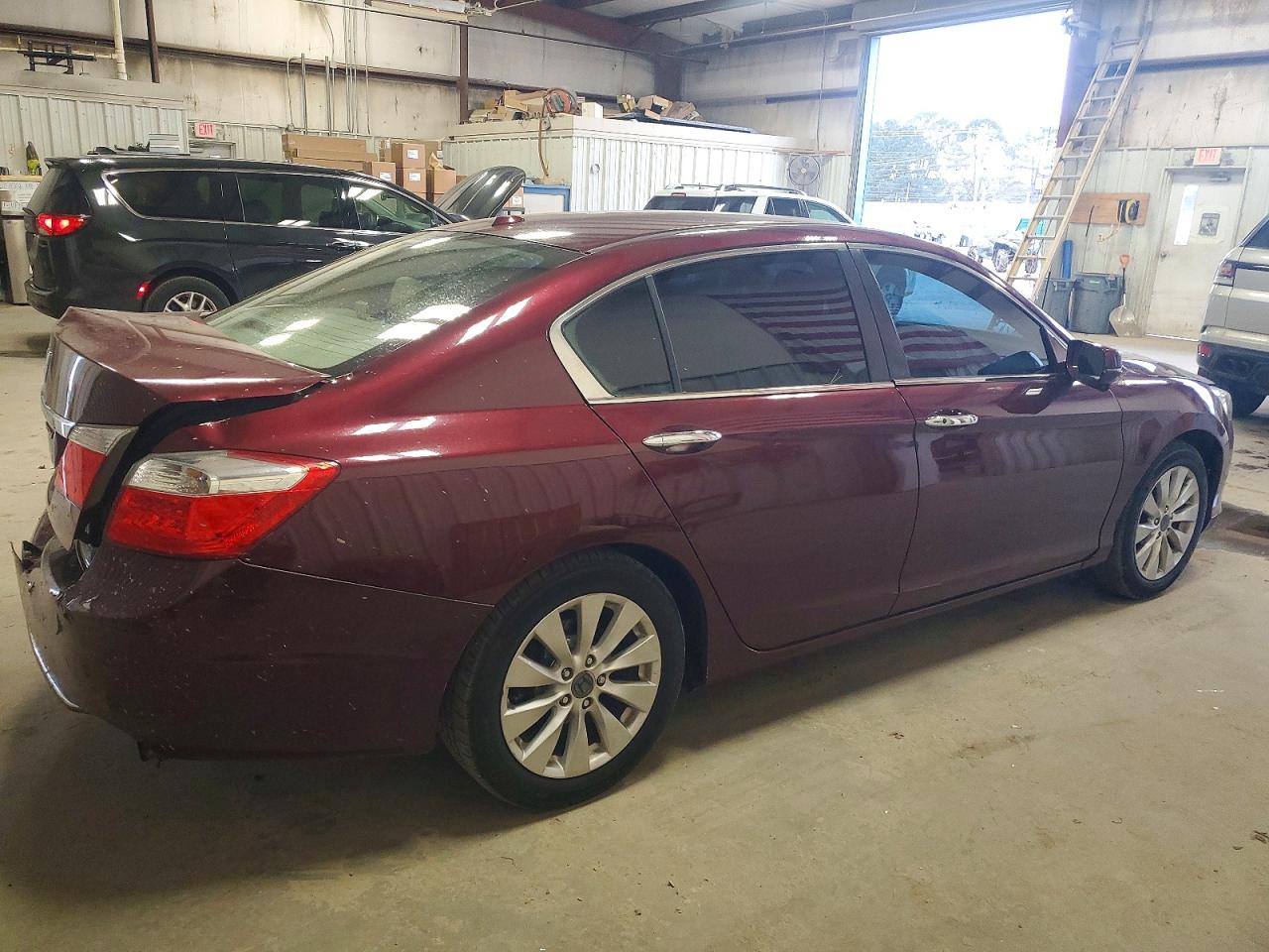 2015 HONDA ACCORD photo 5