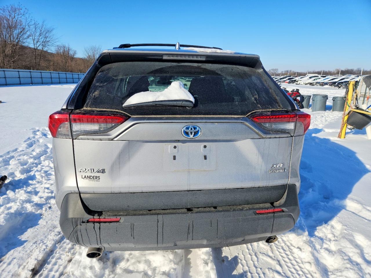 2022 TOYOTA RAV4 photo 11