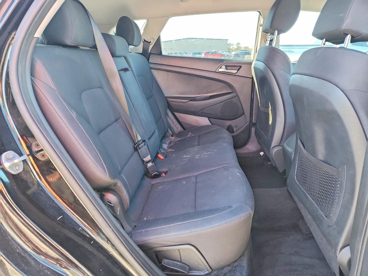 2021 HYUNDAI TUCSON SE photo 11