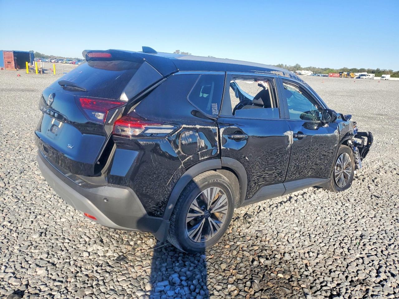 2023 NISSAN ROGUE SV photo 3