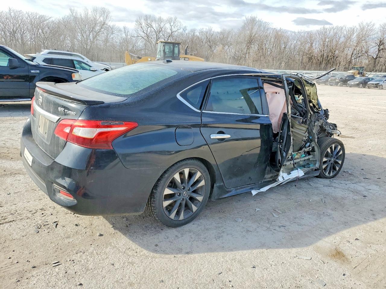 2017 NISSAN SENTRA SR TURBO photo 3