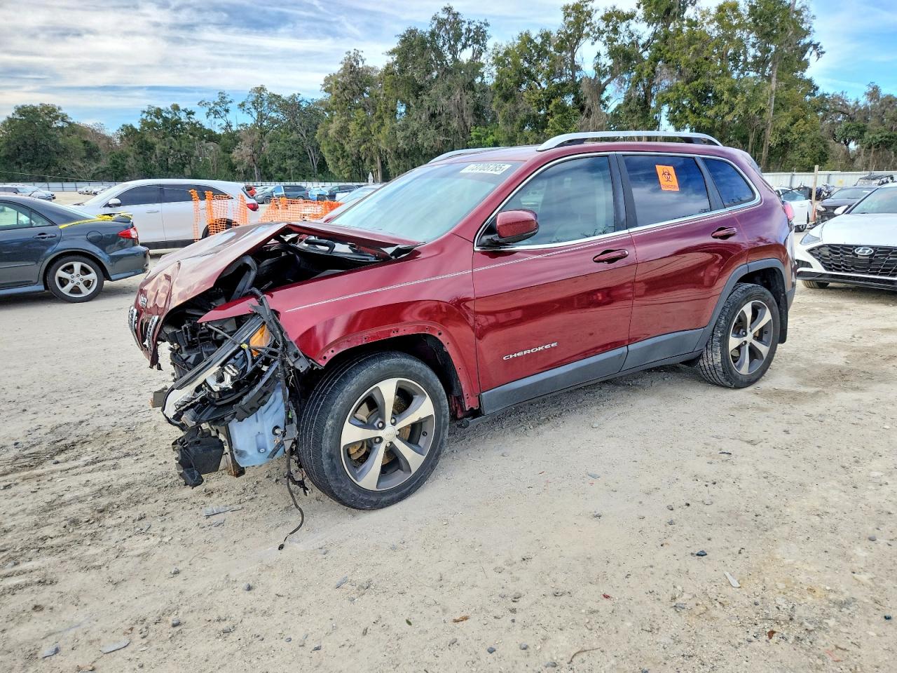 2019 JEEP CHEROKEE