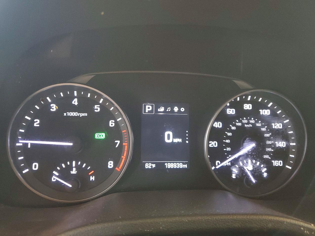 2018 HYUNDAI ELANTRA SEL photo 9