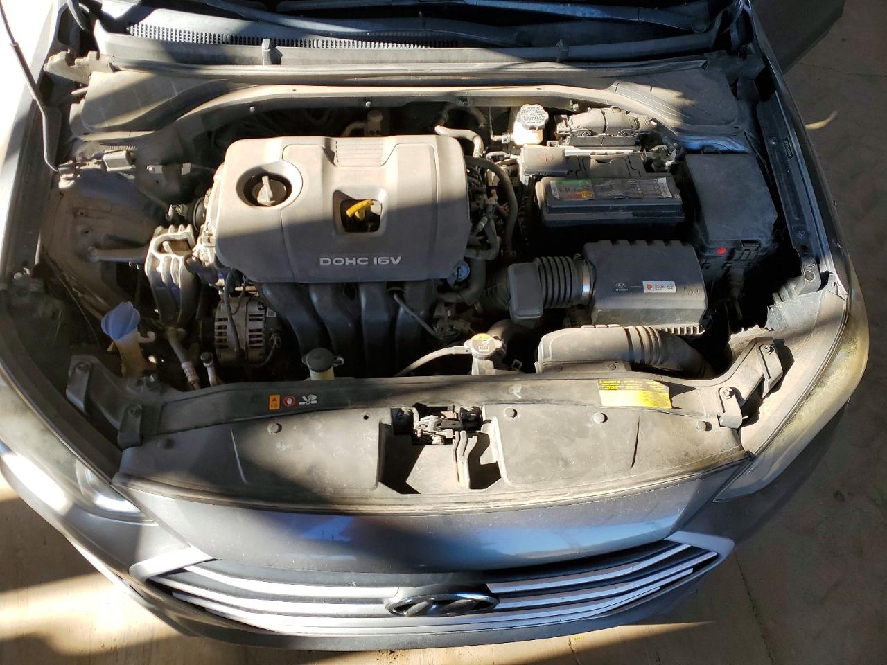 2018 HYUNDAI ELANTRA SEL photo 11