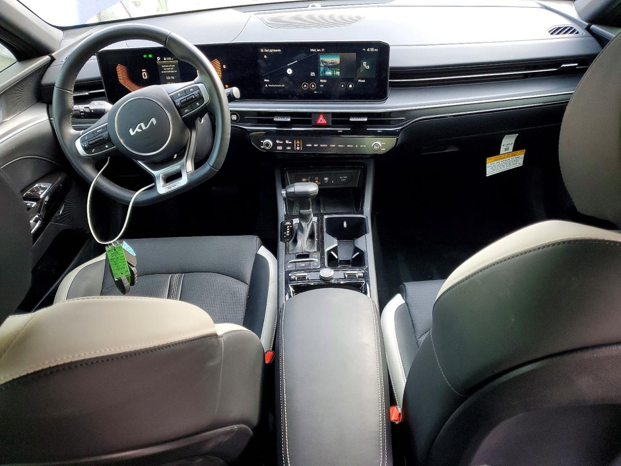 2025 KIA K5 GT-LINE photo 15