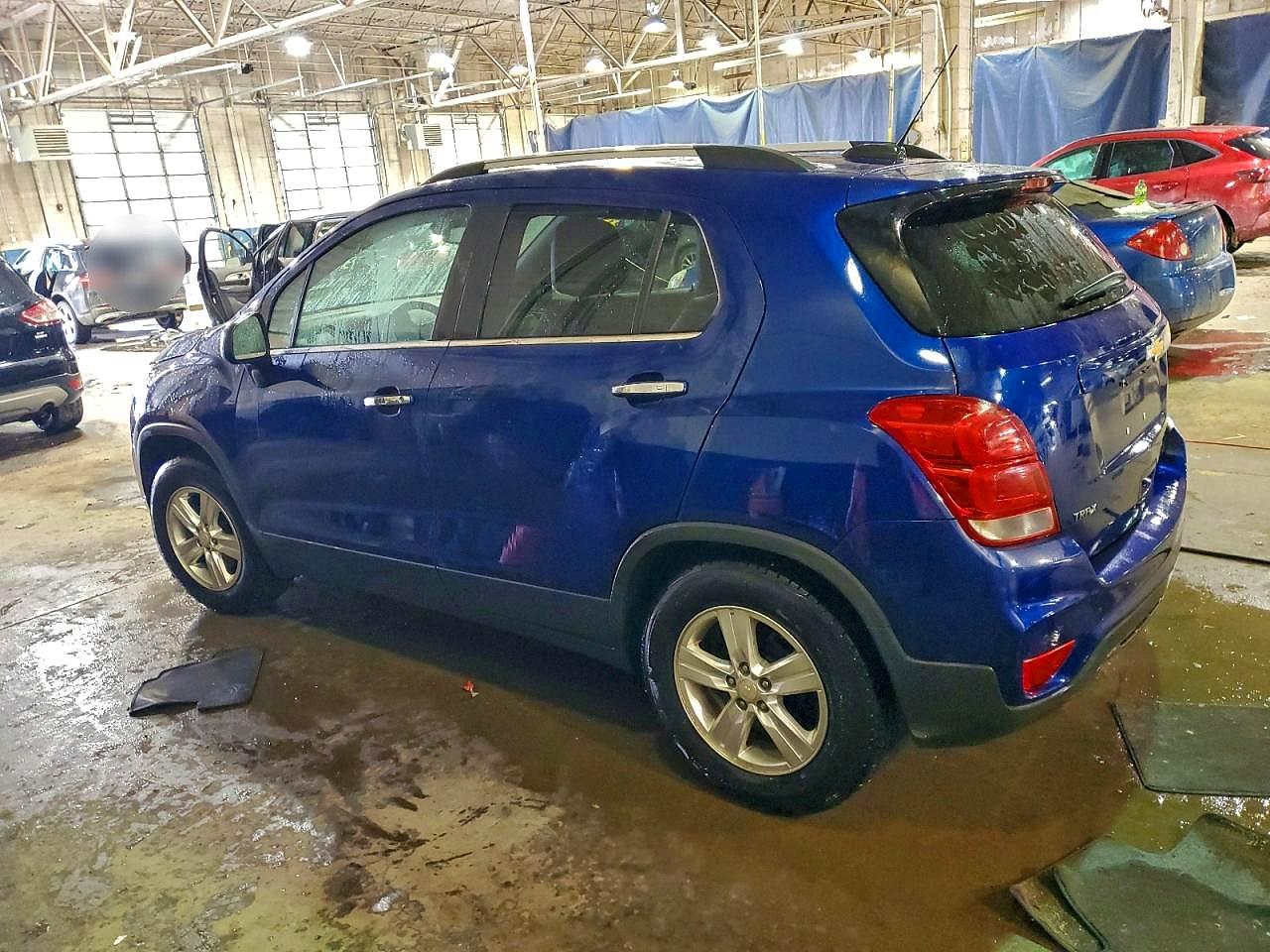 2017 CHEVROLET TRAX 1LT photo 2