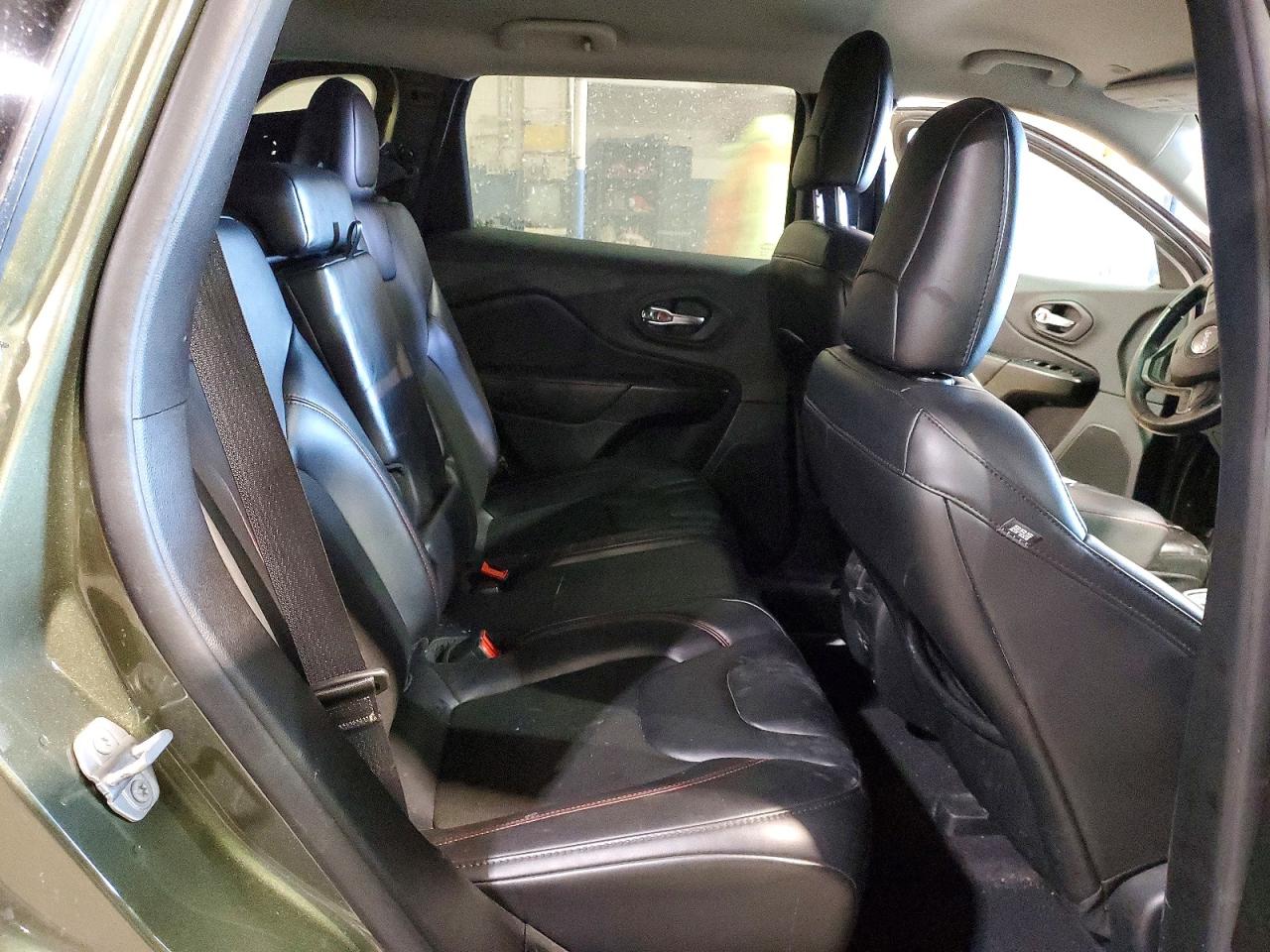 2021 JEEP CHEROKEE TRAILHAWK photo 11