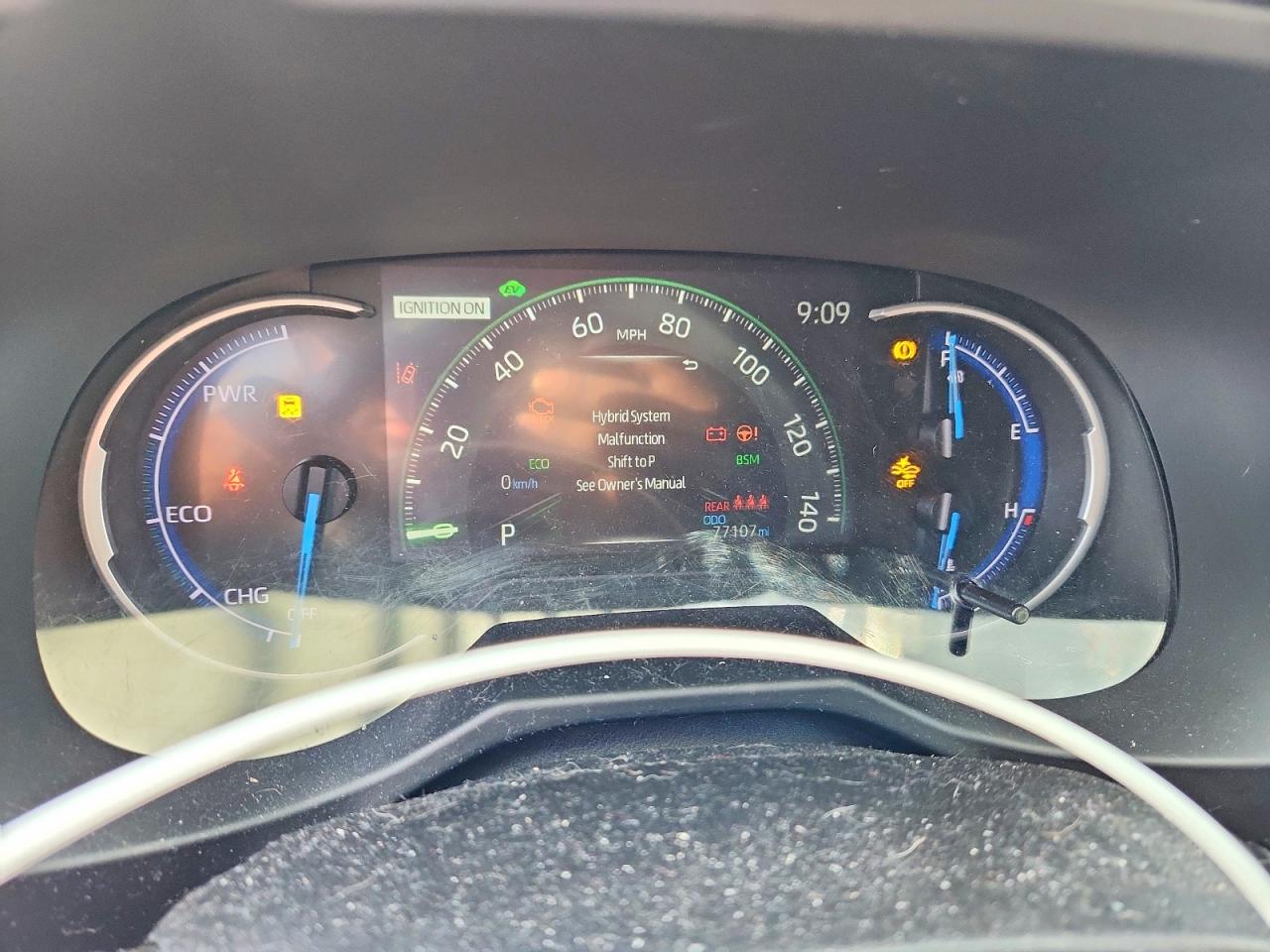 2021 TOYOTA RAV4 XSE photo 9