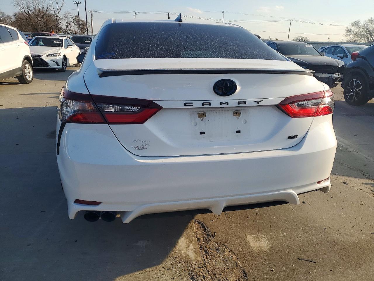 2022 TOYOTA CAMRY NIGHT SHADE photo 6
