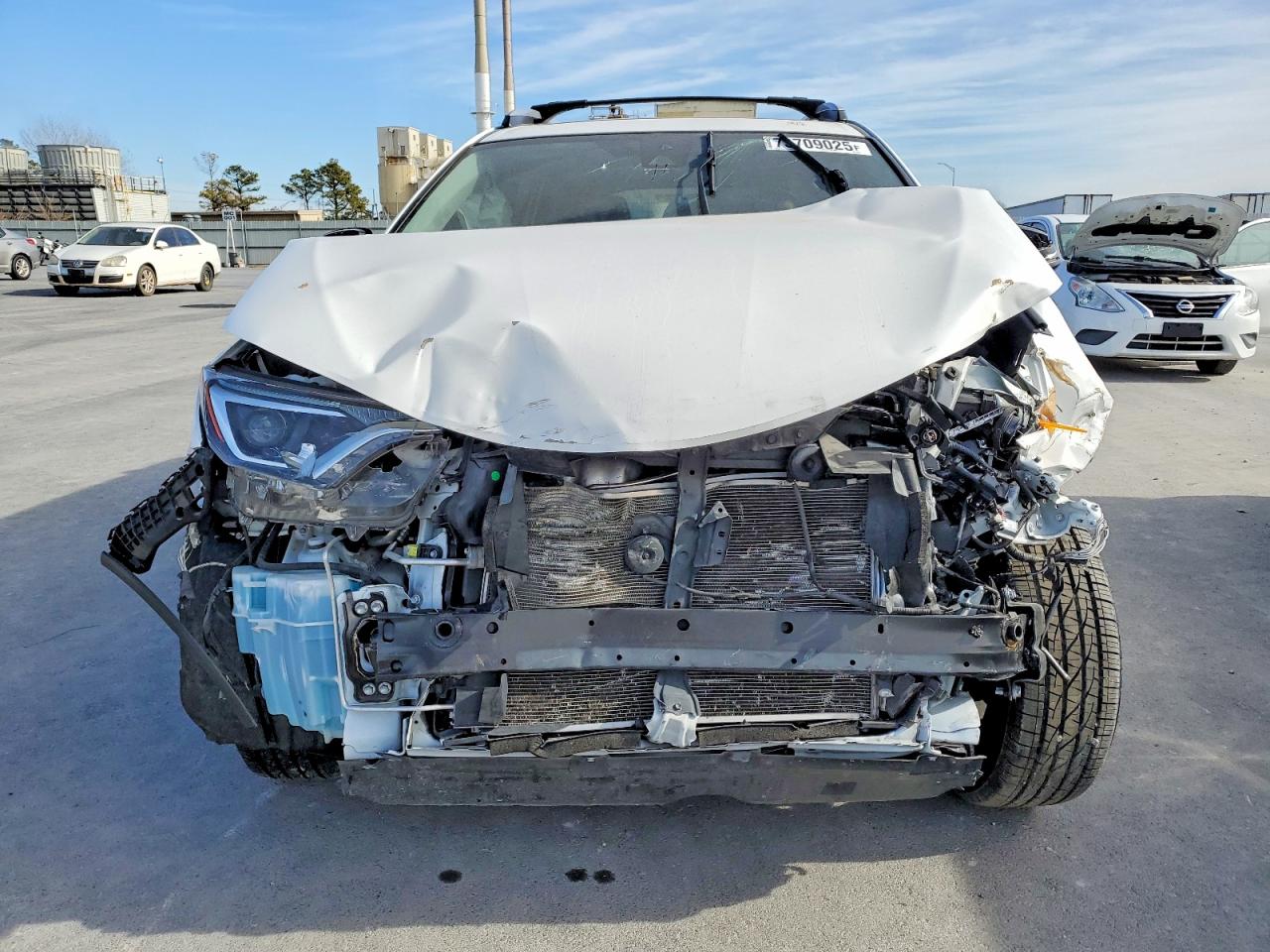 2018 TOYOTA RAV4 XLE photo 5