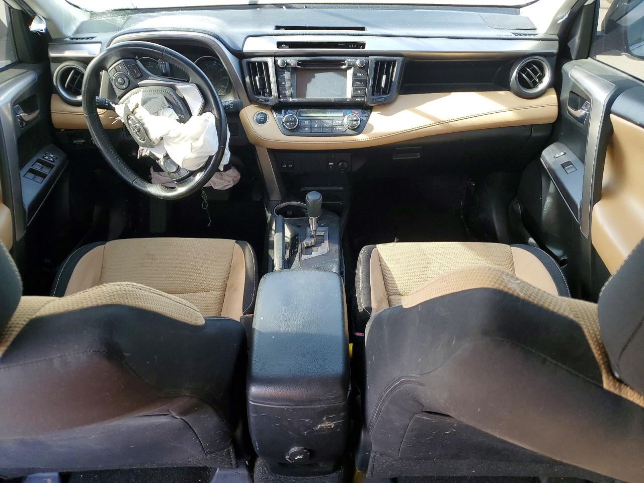 2018 TOYOTA RAV4 XLE photo 8