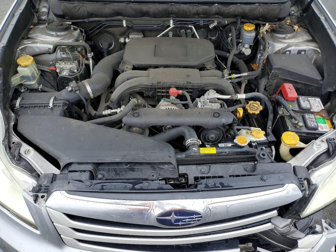 2010 SUBARU OUTBACK 2.5I LIMITED photo 11