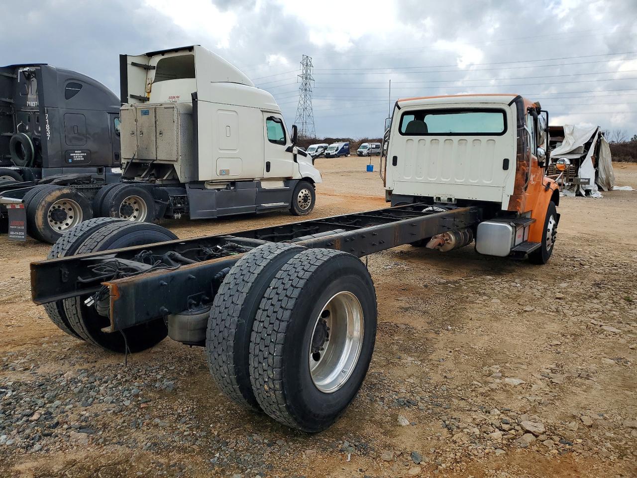 2018 FREIGHTLINER BUSINESS CLASS M2 TRUCK CAB ANDCHASSIS photo 7
