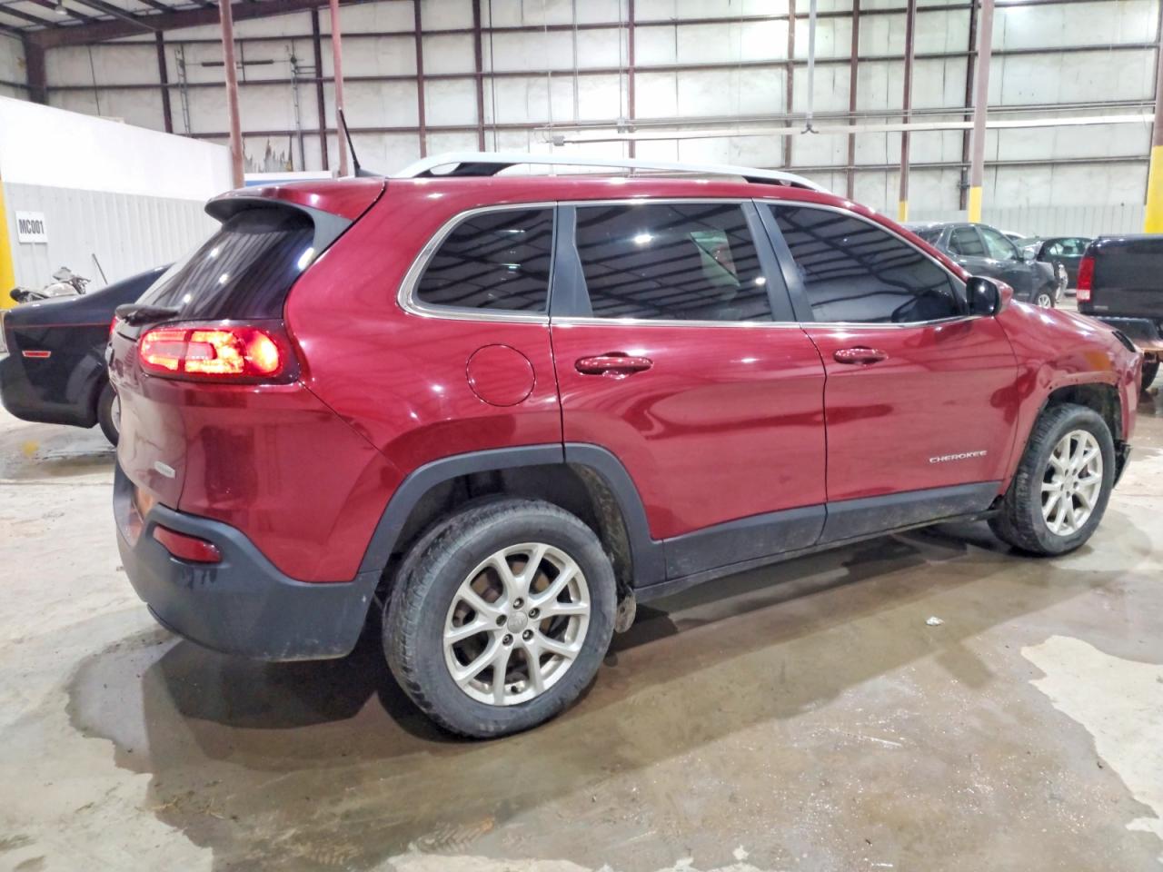 2016 JEEP CHEROKEE LATITUDE photo 5