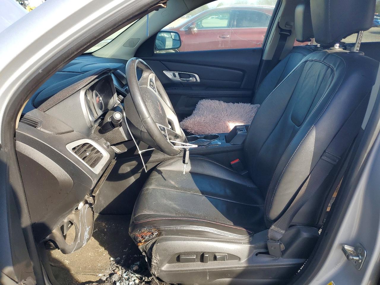 2012 GMC TERRAIN SLT photo 7