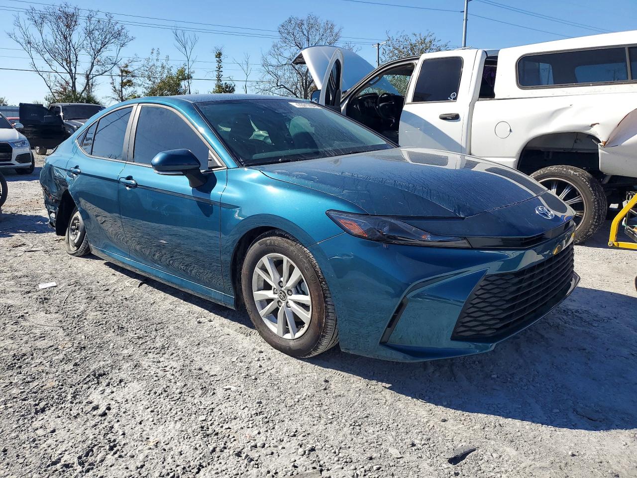 2025 TOYOTA CAMRY photo 7