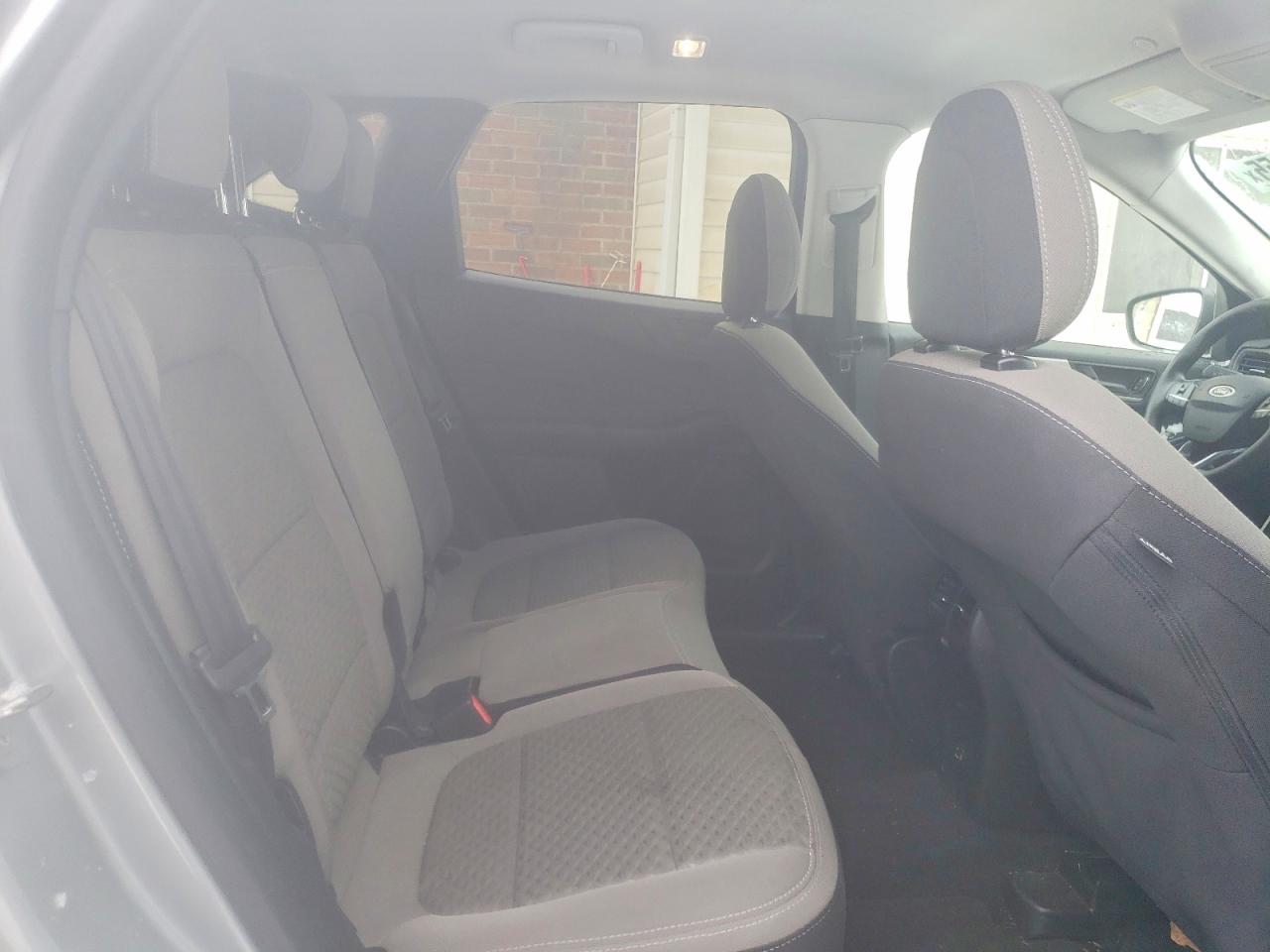 2022 FORD ESCAPE SE photo 11