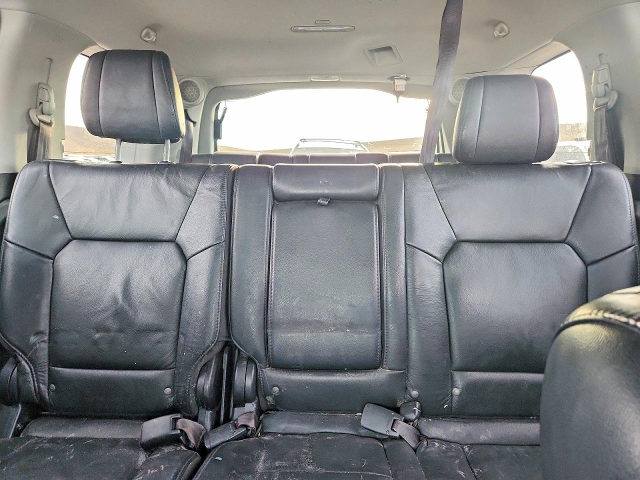 2015 HONDA PILOT TOURING photo 28