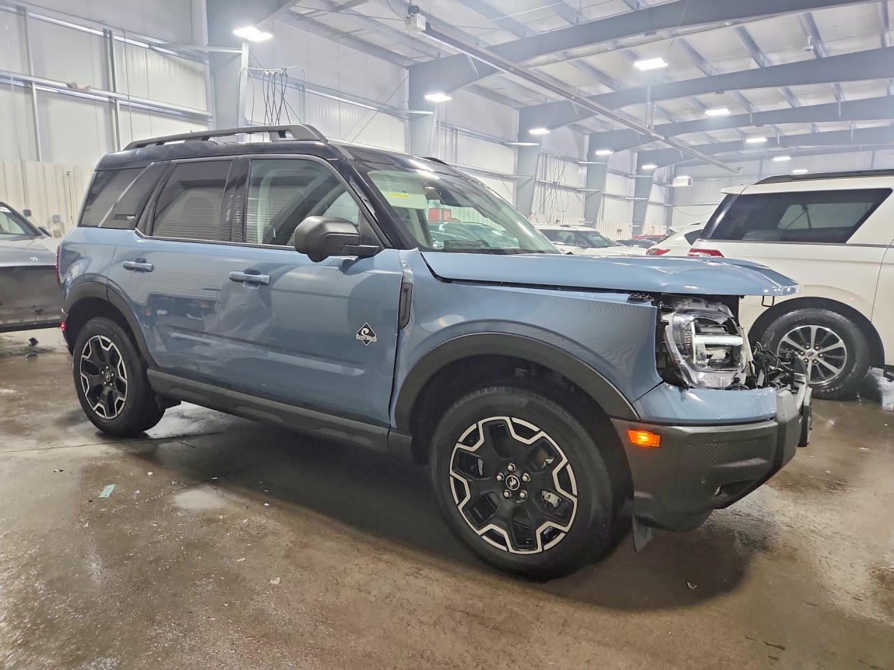 2025 FORD BRONCO SPORT OUTER BANKS photo 4